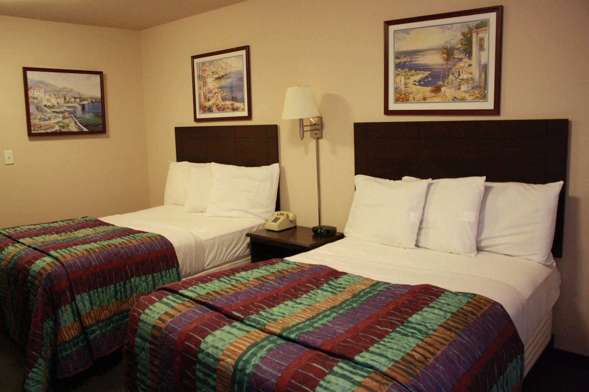Intown Suites Extended Stay Newport News Va - City Center ห้อง รูปภาพ
